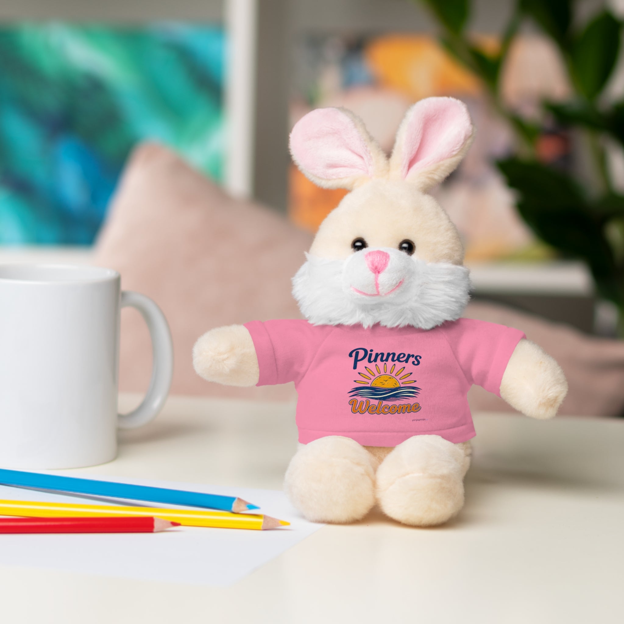 LUCKY - "PINNERS WELCOME" - Stuffed Animals with Tee